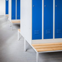 Zabudovaná lavička ku skriniam so šírkou 600 mm, BRIDGE SB LL 600