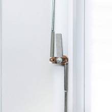 Trojbodové uzamykanie k šatníkovým skriniam, LOCK 3-POINT H