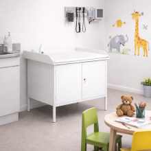 Prebaľovací stolík s uzamykateľnou skrinkou, HOPITAL CHANGING TABLE ZR LOCK, ilustračná foto